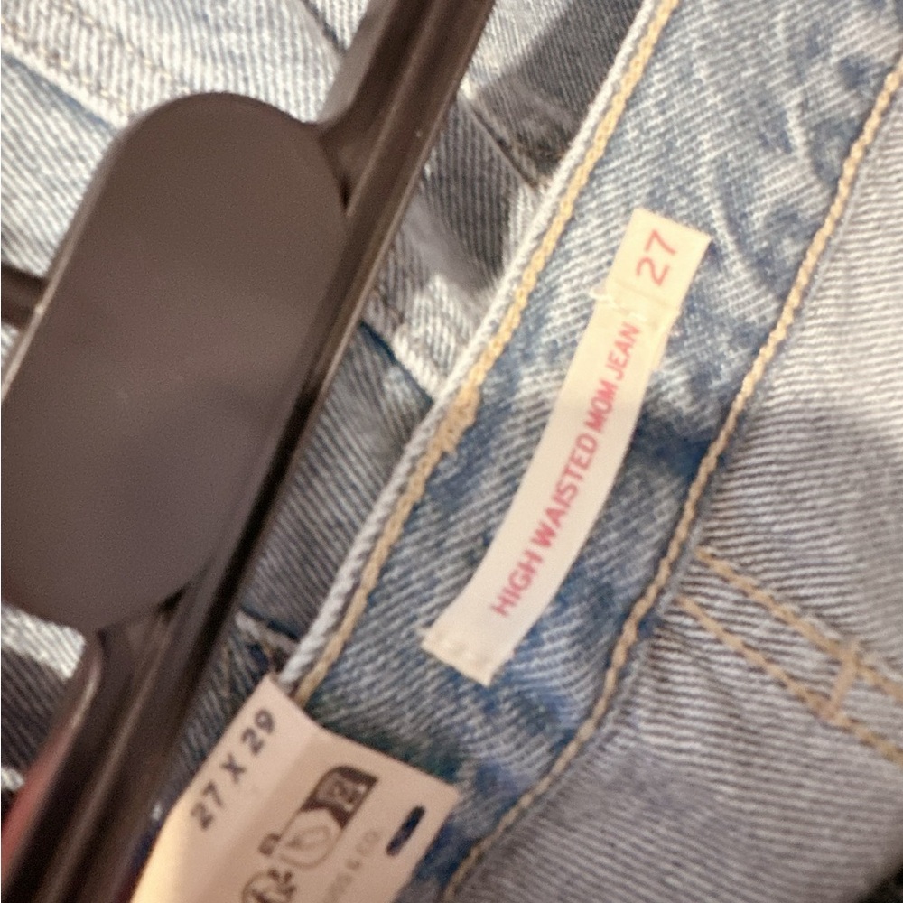 Levi’s - Picture 4 of 4